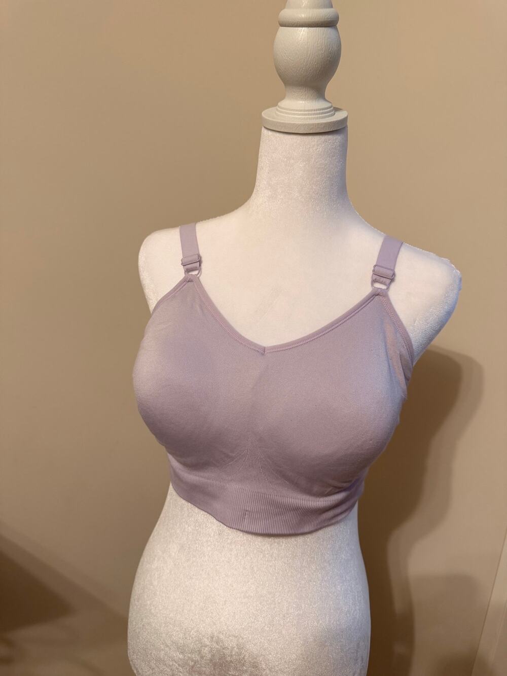 Underoutfit Lavender Seamless Wireless Bra XL with Extender